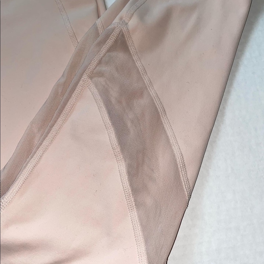 Women’s Athleta Leggings with mesh